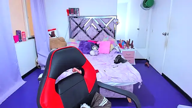 luna_analya (F teen) - show 3 fingers ass+ lush control 7 mnt