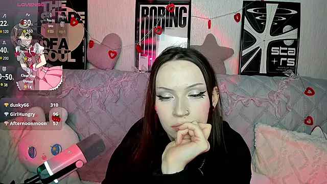 kittimissi - KittiMissi's free webcam - UK Sex Cams