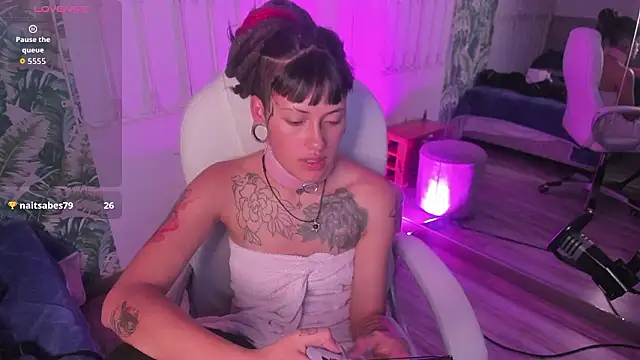 _sharlotte777 live sex cam