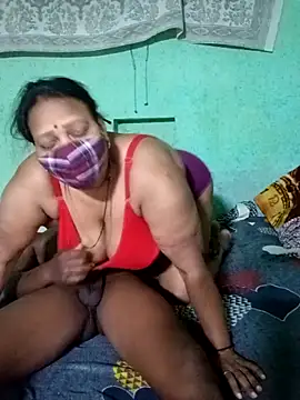 loveonstream - LoveOnStream's free webcam - UK Sex Cams