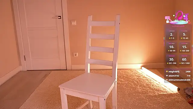 Miablueye's Live Sex Cam Show