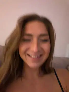 StracciaStella- Live Webcam on Stripchat