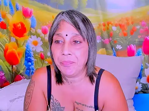 indianroxy - Indianroxy's free webcam - UK Sex Cams