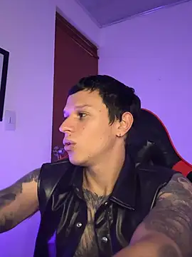 masterdave7 - Masterdave7's free webcam - UK Sex Cams