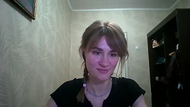 elenoreholguin - ElenoreHolguin's free webcam - UK Sex Cams