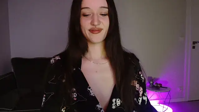 tinybutt5368 - Tinybutt5368's free webcam - UK Sex Cams