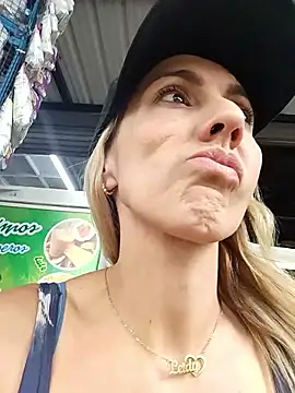 monita_med (F milf) - Dedos anal y Lush vaginal