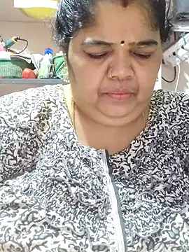 tamilthanushri (F milf) - Ass  flash