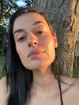 Catmila94 live sex cam