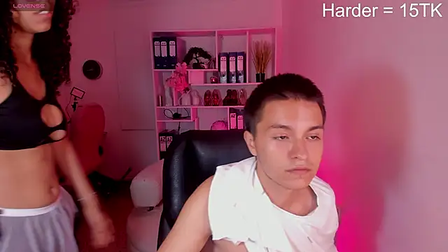 RicciRizzo live sex cam