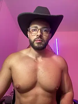 magnumchris (Ask my age) - Smoking T and jerking cock 5 minutes