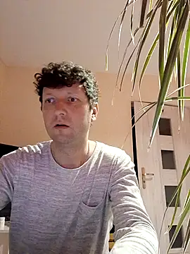 tinysoftboy - Tinysoftboy's free webcam