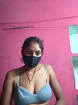 Webcam Model (Naughty_Seema)  is live.Free join now!