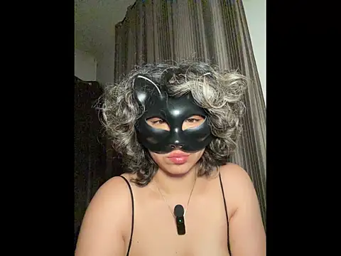 nenalayla live sex cam