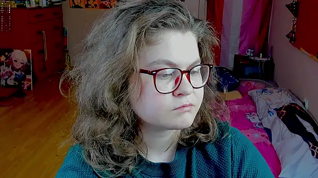 sashy_way (F young) - show belly <3