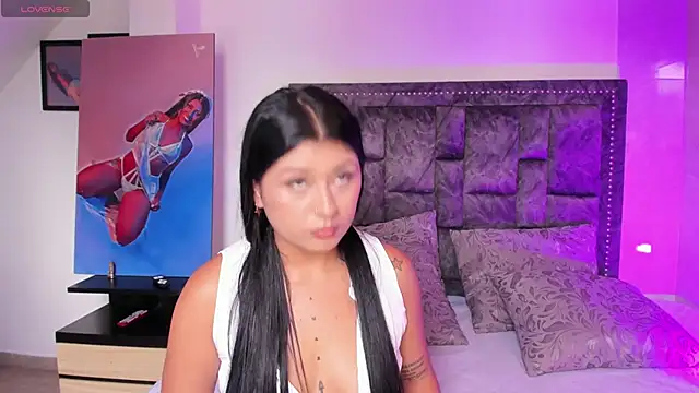 candyroxx1_ (F young) - ride dildo for 5 minutes