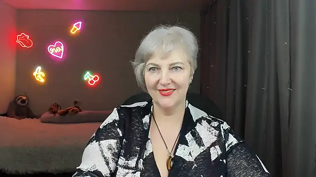 mary-leee (F mature) - Flowers for me