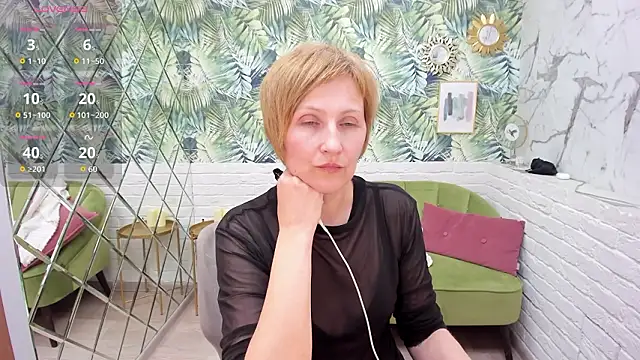 paris_cherry - Paris_Cherry's free webcam - UK Sex Cams