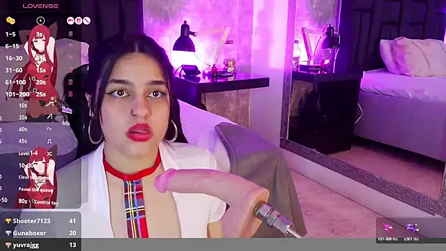 crystaldarliing - Crystaldarliing's free webcam - UK Sex Cams