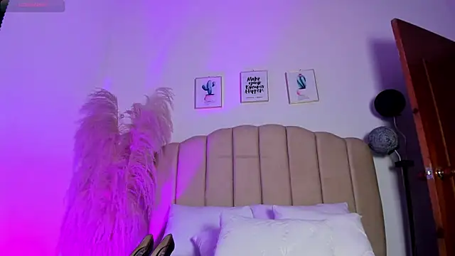 _aithanaa_ - _aithanaa_'s free webcam