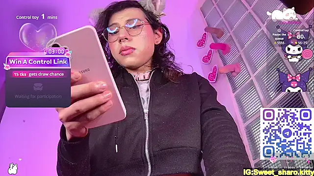 Sweet-SharoKitty webcam