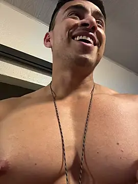 chris_clarck (M young) - oil on my chest💦🥵🔥