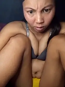 kim_pussy - Kim_Pussy's free webcam