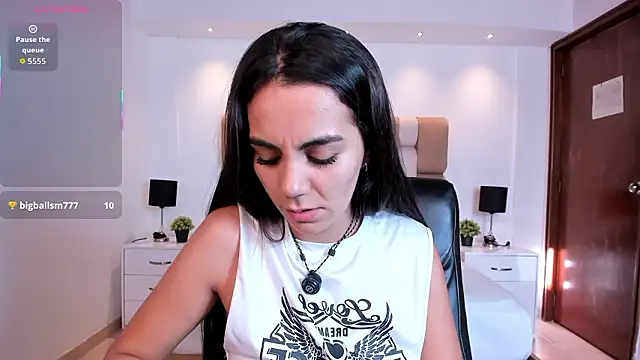 martina_mancini - Martina_mancini's free webcam - UK Sex Cams