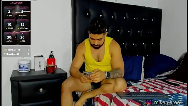 mikeblaree live sex cam