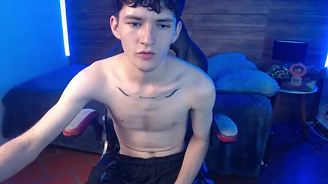 trevor_mob (M twink) - maturbation 10 min + cum