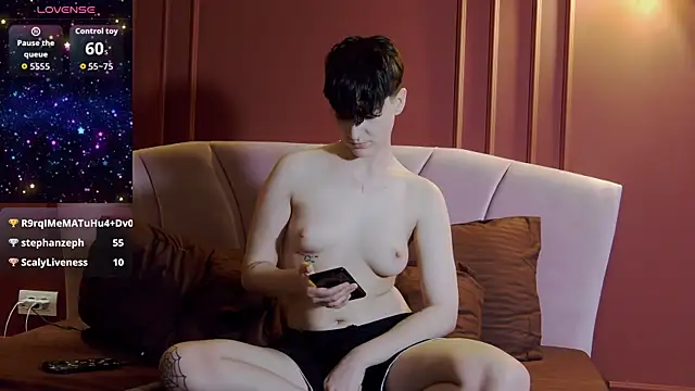 ravenryx - Ravenryx's free webcam - UK Sex Cams