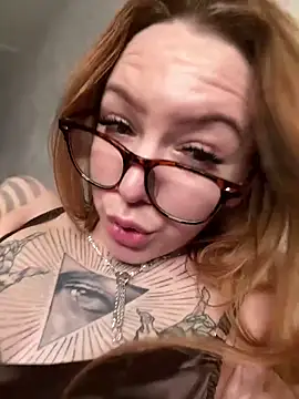 amore_mia_ (F young) - 3-4 fingers in ass