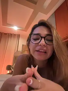 italiangirl (F young) - Squirt