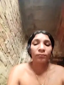 chikivivi- (F young) - erotic dance with nudity