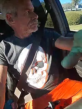 biknight (M mature) - To have sex live for you