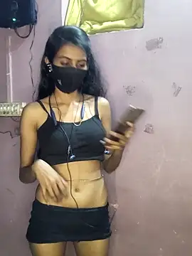 thaper_meera2 (F young) - Boobs show