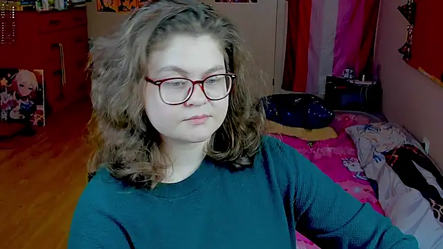 sashy_way (F young) - show belly <3