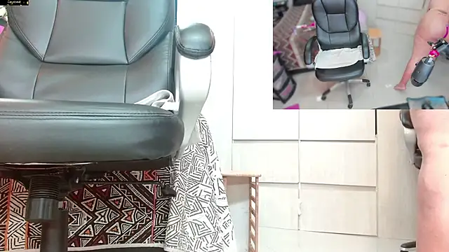 Tyffanny-Evans live sex cam