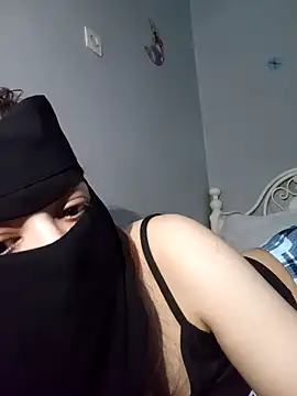 milan-88 (F milf) - تجليخ ونيك الطيزززز 🔥🔥نااااار