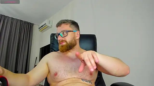 findom_guy (M young) - hard cock