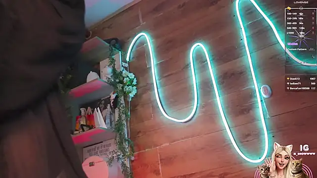 Miila_snow live sex cam