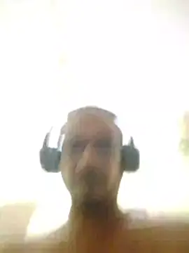 horny_techie (M young) - Maximum involvement