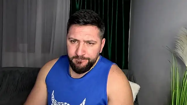 gold_alpha_boy - Gold_Alpha_Boy's free webcam - UK Sex Cams