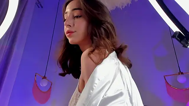 elsayoung - ElsaYoung's free webcam - UK Sex Cams