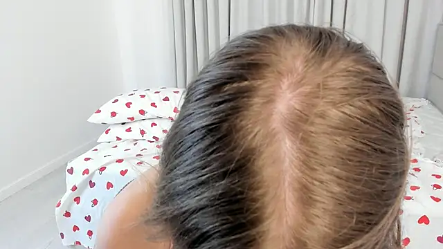 erinnpieloch - ErinnPieloch's free webcam - UK Sex Cams