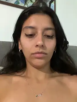 brittanydiaz (F young) - 3 fingers pussy