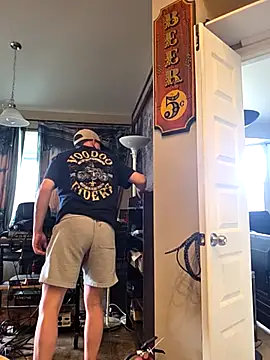 longsmooth4u (M mature) - Leave cock out while driving to work