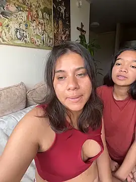 Poli_amor2025 webcam