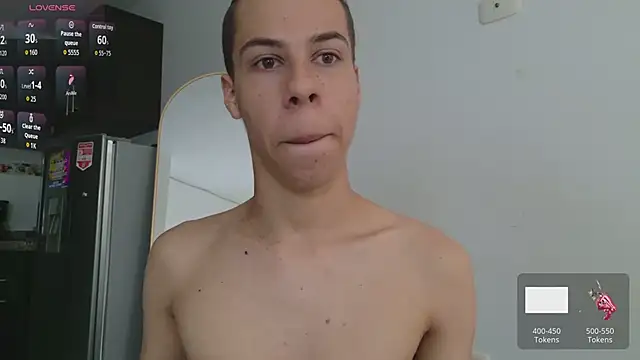 grey___27 - Grey___27's free webcam