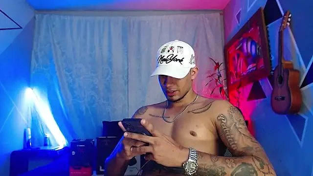 magnusfrost - MagnusFrost's free webcam - UK Sex Cams